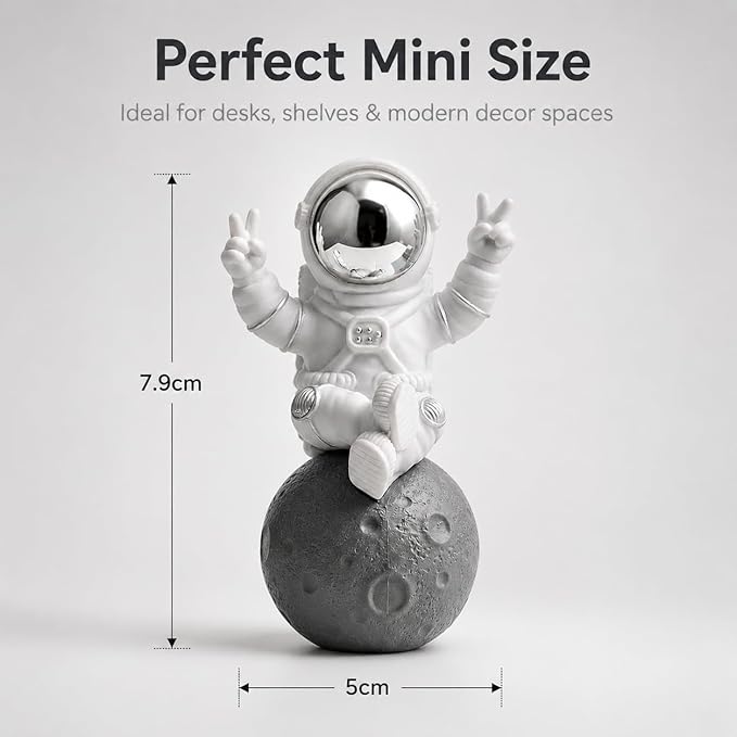 Cute Outer Space Astronaut Figurine Action Figure Toys Statue for Showpiece Home Living Room Decor Office Desktop Decoration Car Dashboard, Kids Birthday Party Gift, Resin